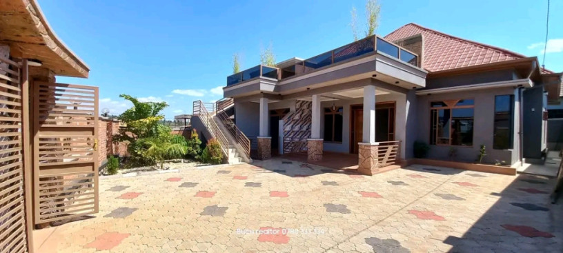 kanombe-nyarugunga-hause-for-sale-big-5