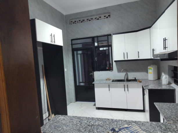 house-for-sale-kimironko-kibagabaga-320-million-big-2