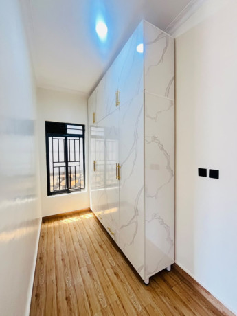 this-is-beautifully-unfurnished-house-for-rent-in-kimironko-on-tarmac-road-big-5