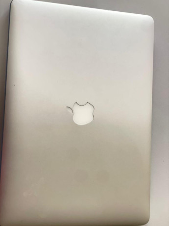 selling-my-new-macbook-from-japan-at-a-good-price-big-2