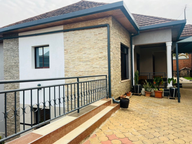 kibagabaga-house-for-sale-in-kigali-big-1