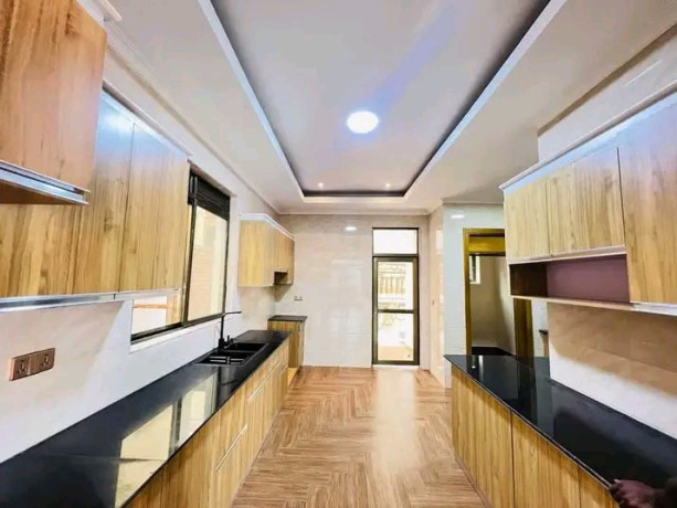 kibagabaga-5bedrooms-unfurnished-new-house-for-rent-at-1000usd-big-12