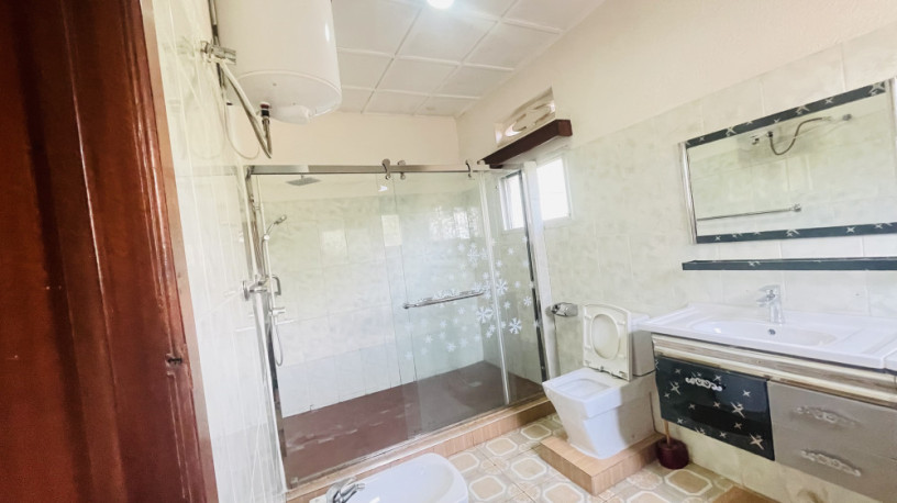 kimihurura-amazing-villa-7bedrooms-spacious-villa-for-sale-at-2b-big-10