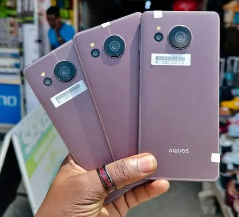 aquos-senses-7-big-0