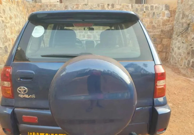 toyota-rav4-big-2