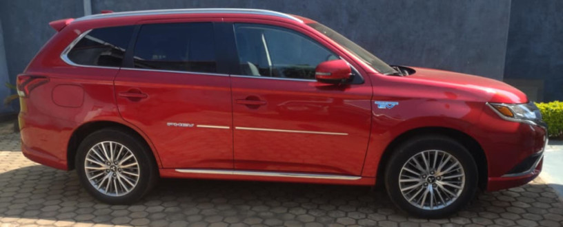 mitsubishi-outlander-big-5