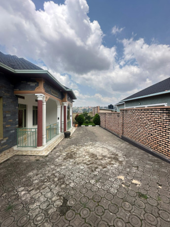 kigali-house-for-sale-in-remera-big-8