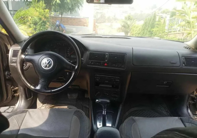 selling-vw-golf-4-big-1