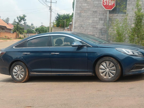 hyundai-sonata-big-2