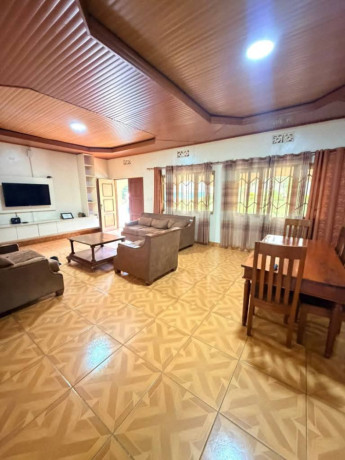 house-with-big-plot-for-sale-in-nyarutarama-big-5