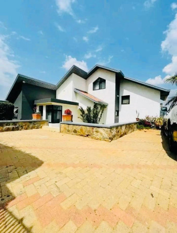 gacuriro-umucyo-estate-furnished-house-for-rent-in-kigali-big-4