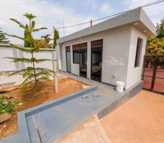 6-luxury-modern-apartments-for-sale-and-rent-big-3