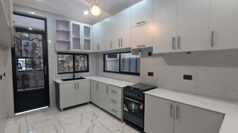 sm141-kibagabaga-kibagabaga-unfurnished-house-for-sale-with-beautiful-view-nyarutarama-in-kigali-rwanda-big-10