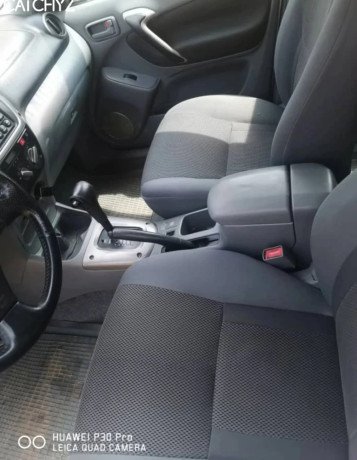 toyota-rav4-automatic-for-sale-big-1