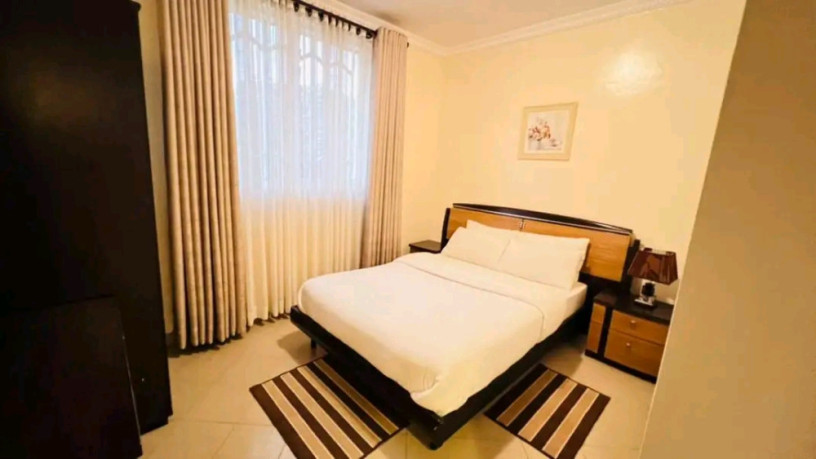 nyarutarama-furnished-3bedrooms-apartment-for-rent-at-800-in-good-location-big-2