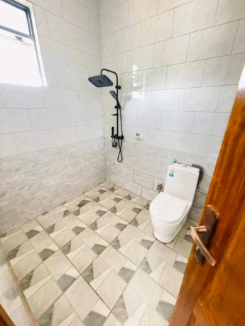 unfurnished-house-for-rent-big-9