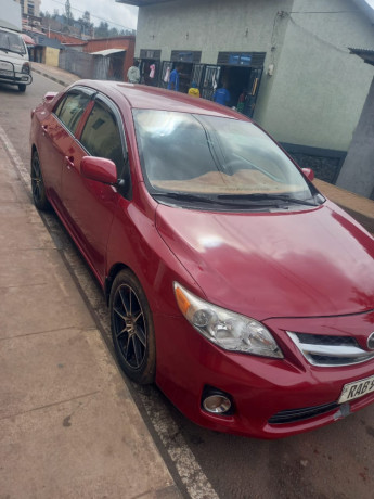 toyota-corolla-big-0