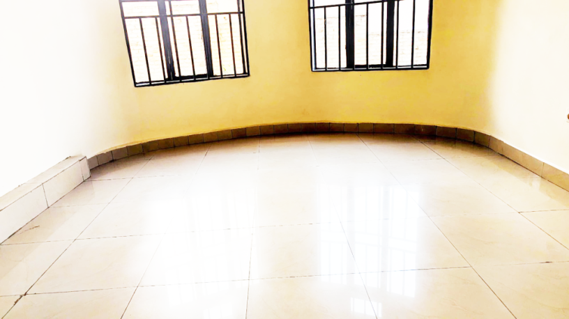 bere-106-ec-kibagabaga-very-nice-and-unfurnished-house-for-rent-at-the-lowest-price-in-kigali-rwanda-big-2