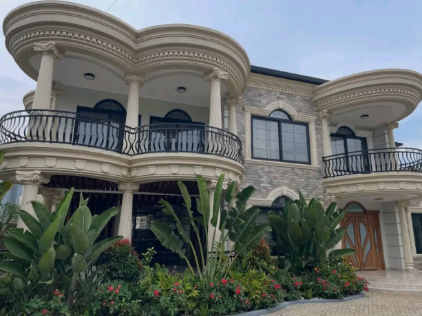 kigali-spacious-villa-available-for-rent-in-gacuriro-big-1