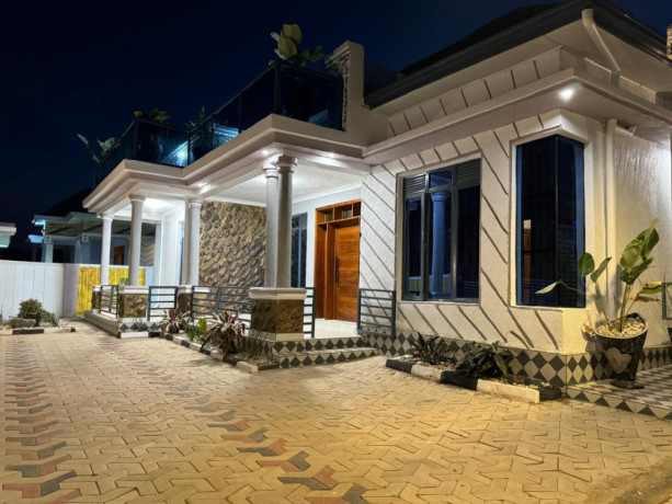 kanombe-nice-home-for-sale-in-kigali-big-4