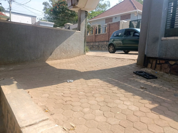 kigali-house-for-rent-in-kagarama-muyange-big-3