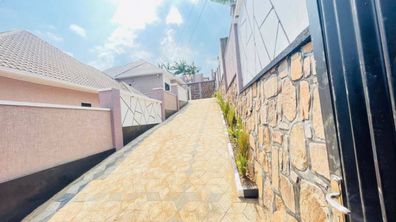 kimironko-brand-new-house-for-sale-in-kigali-big-2