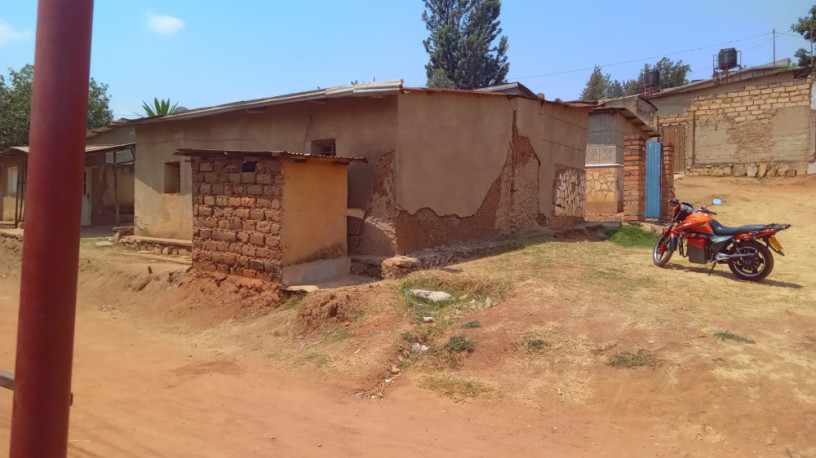 plot-for-sale-in-remera-big-1