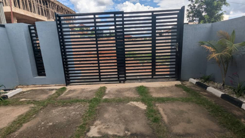 kibagabaga-unfurnished-two-units-house-for-sale-kigali-rwanda-big-8