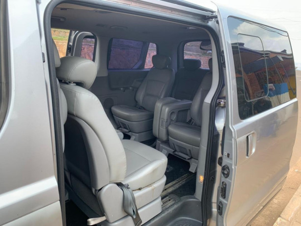 bere-339-2011-hyundai-starexhyundai-h-1-in-good-condition-is-available-for-sale-big-3