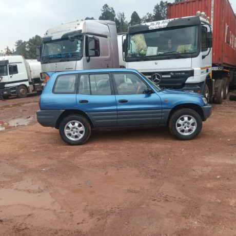 toyota-rav4-big-2