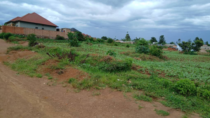 plot-for-sale-in-busanza-at-a-good-price-big-0