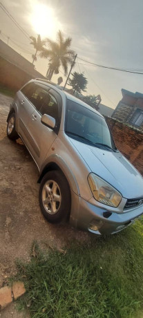 toyota-rav4-big-1