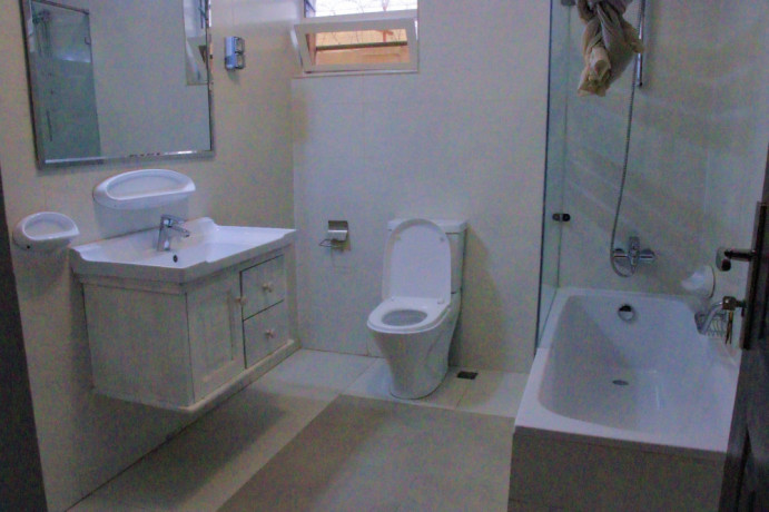 nyarutarama-very-nice-furnished-with-new-furniture-is-for-rent-near-mtn-hq-in-kigali-rwanda-big-5