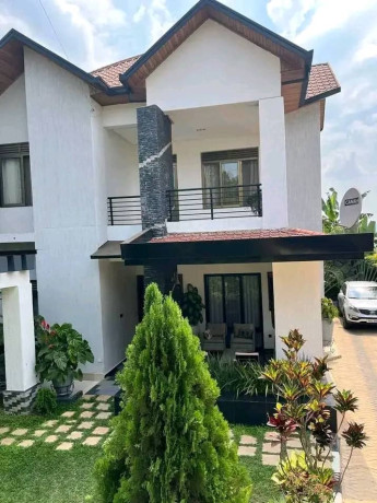 house-for-rent-location-gacuriro-big-5