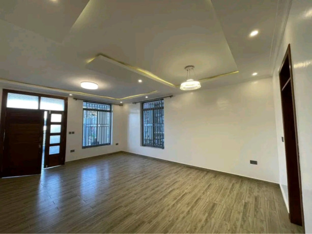 kibagabaga-house-1million-3bedrooms-4bathrooms-for-rent-big-1