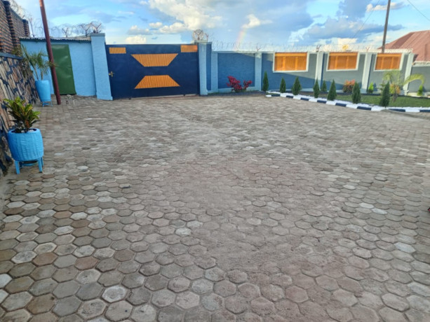 un-furnished-nice-house-with-big-garden-house-for-sale-in-kanombe-big-2
