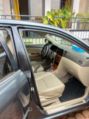 toyota-altis-big-2