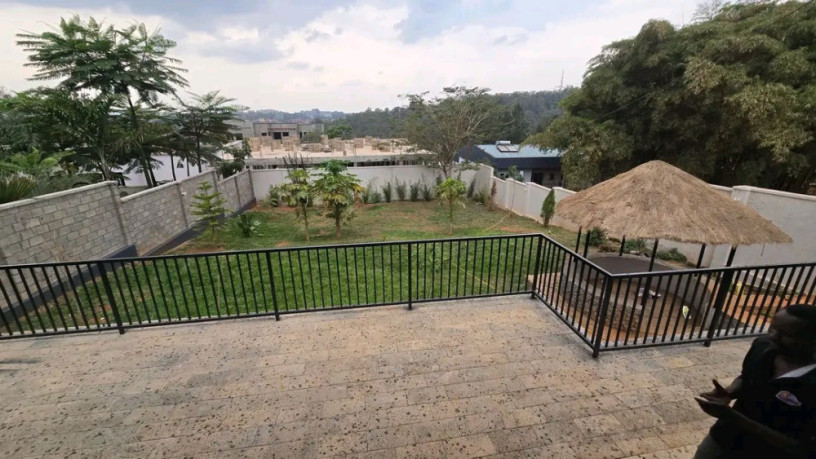 spacious-house-available-for-rent-at-kiyovu-big-7