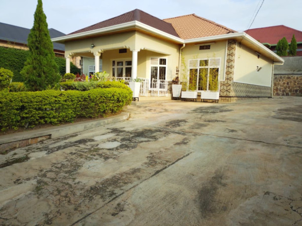 kibagabaga-house-for-sale-in-kigali-big-0