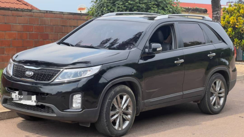 kia-sorento-big-0