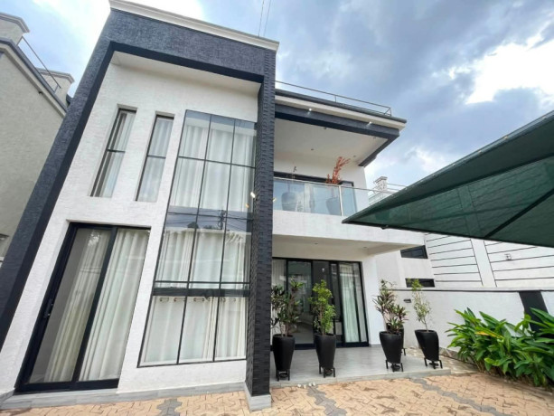 this-is-beautiful-fully-furnished-house-for-rent-in-kibagabaga-on-tarmac-road-good-location-in-prime-neighborhood-big-11