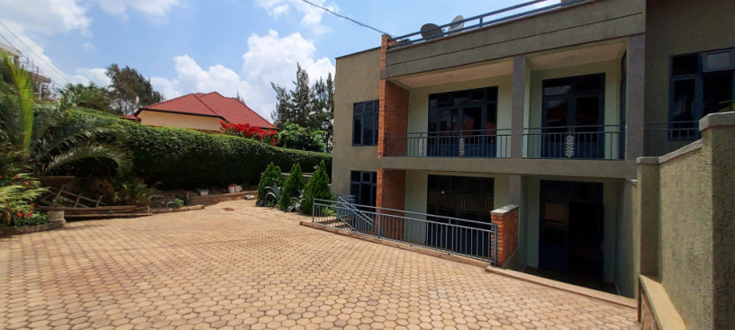 kigali-furnished-apartment-for-rent-in-kagarama-big-0