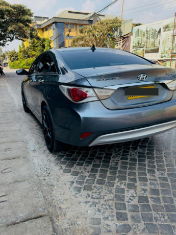hyundai-sonata-big-1