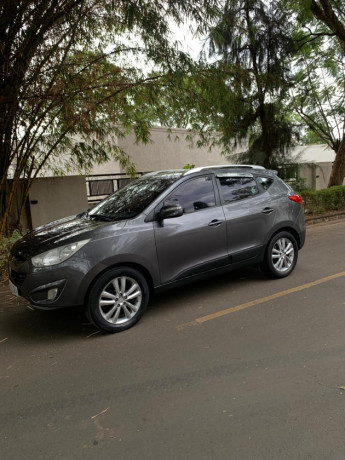 hyundai-tucson-big-0