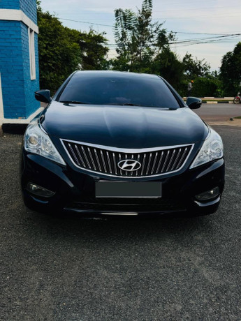 hyundai-grandeur-hybrid-big-2