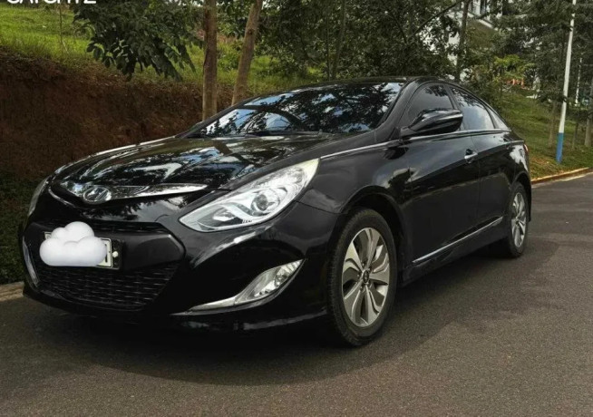 hyundai-sonata-big-0