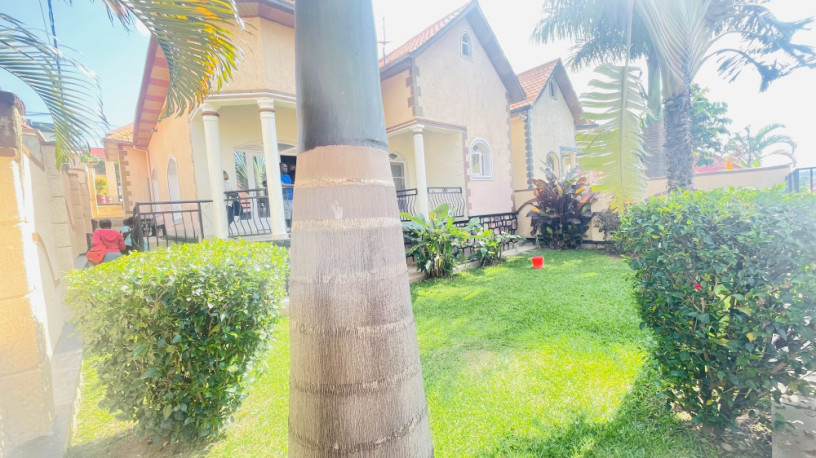 kibagabaga-4bedrooms-bungalow-house-for-sale-at-160m-on-tarmac-road-big-0