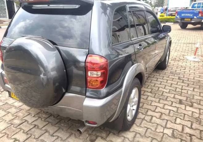 toyota-rav4-automatic-2005-for-sale-big-2