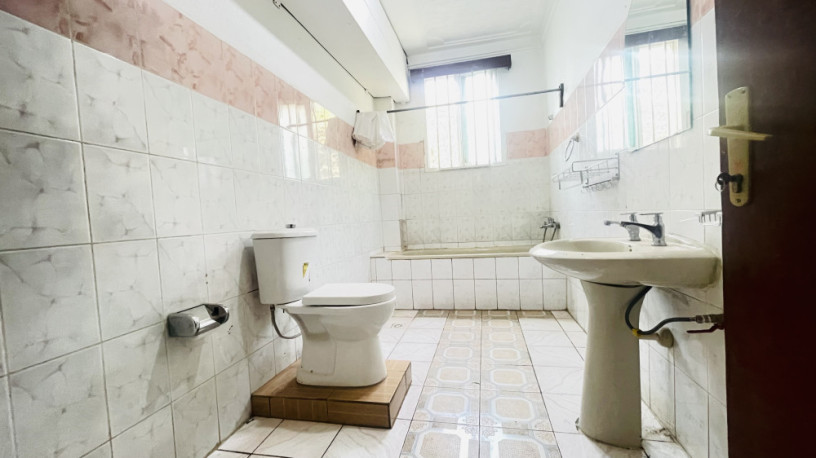 kimihurura-amazing-villa-7bedrooms-spacious-villa-for-sale-at-2b-big-5