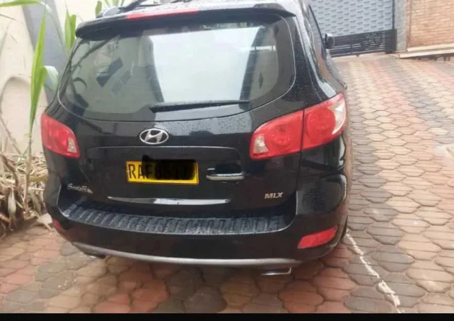 hyundai-santafe-big-0